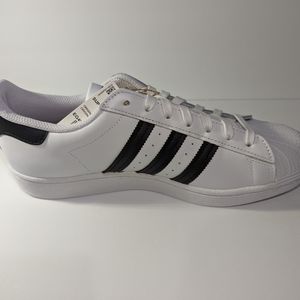 Man's Adidas Superstar shoes black new size 11